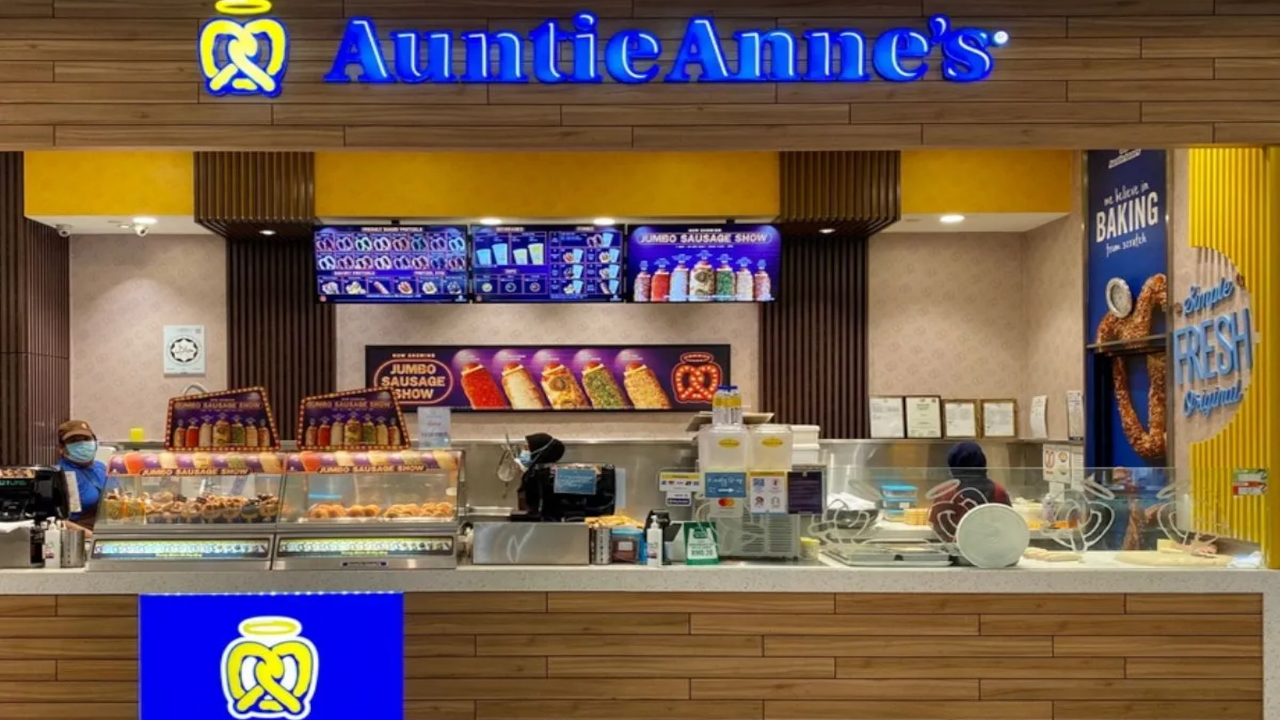 Auntie Anne's $25 Gift Card US