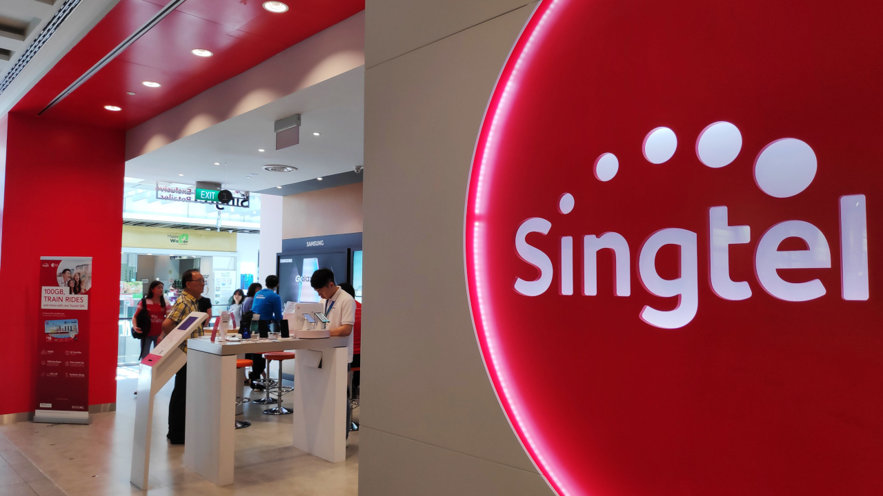 Singtel $51 Mobile Top-up SG